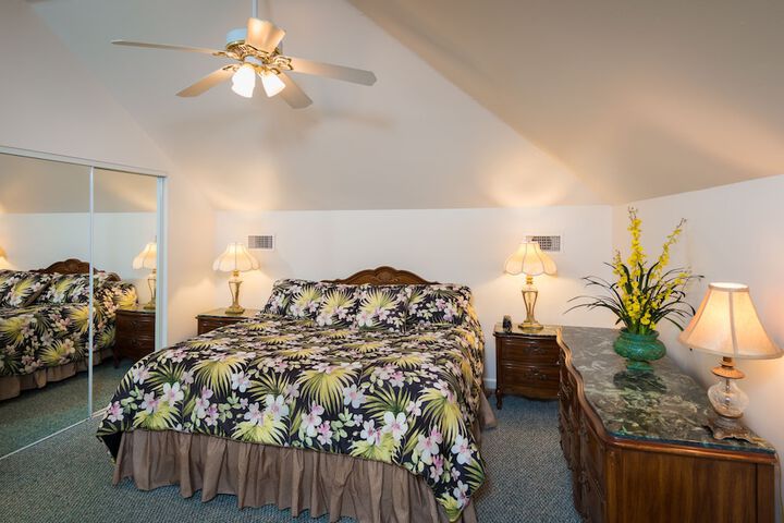 Room 15 of 27