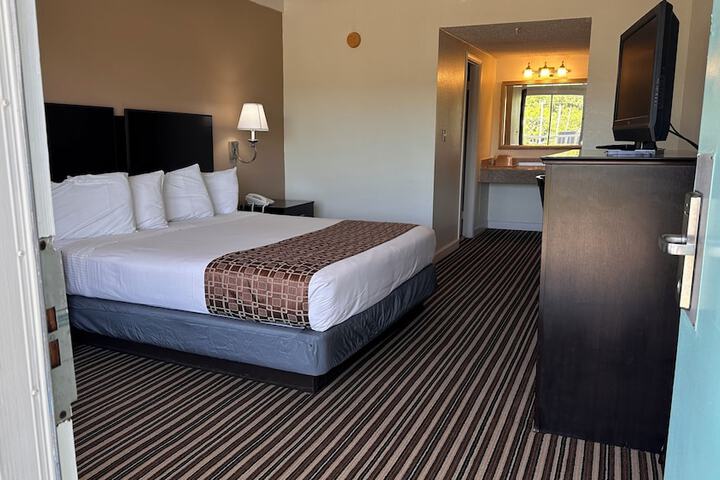 Room 14 of 78