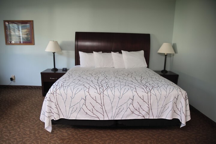 Gettysburg Inn & Suites