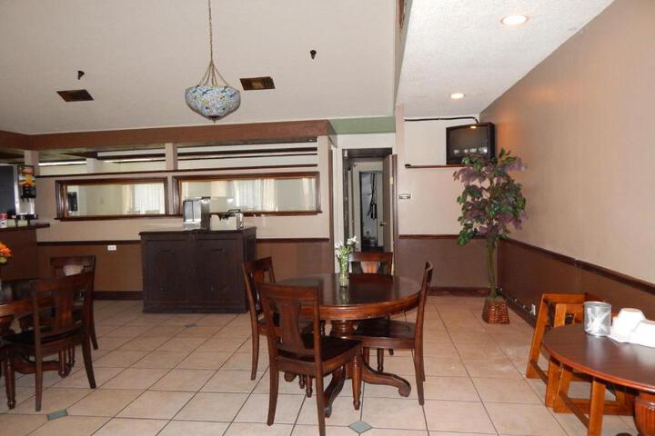 Knights Inn Plant City