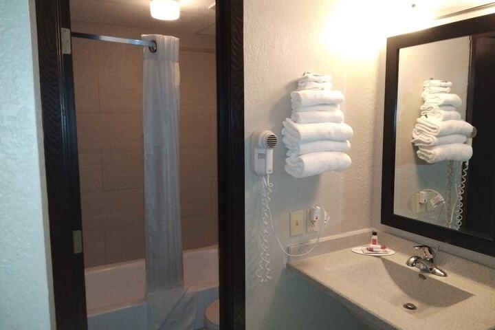 Room 31 of 41