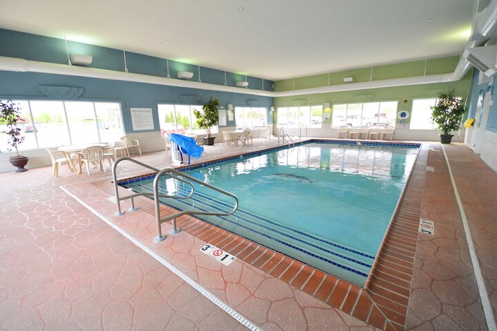 Holiday Inn Express Toledo-Oregon by IHG