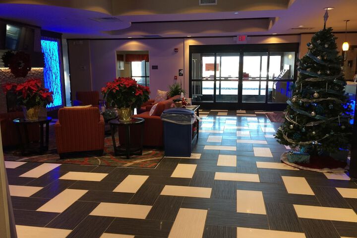 Comfort Suites Uniontown