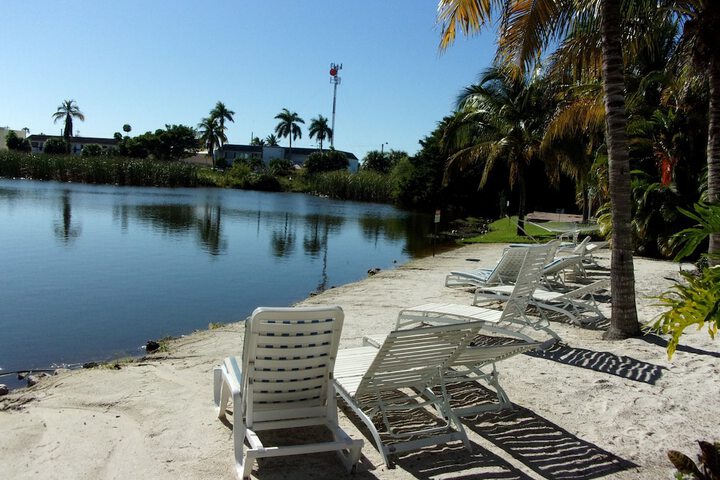 Marco Island Lakeside Inn