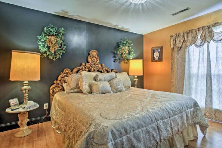 Room 37 of 61