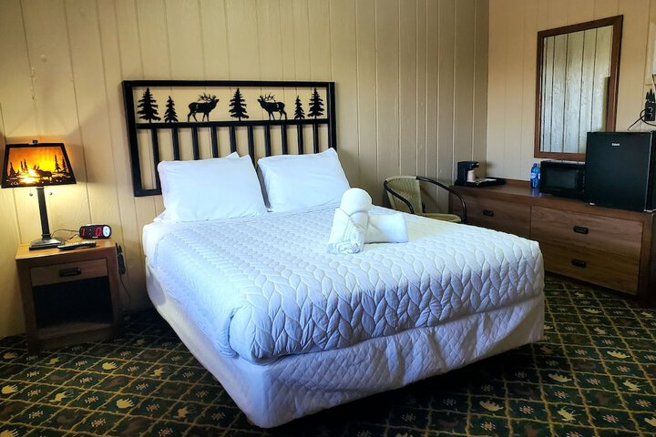 Room 8 of 20