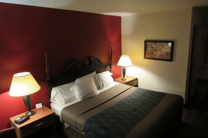 Room 46 of 78