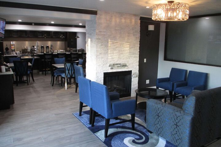 Hotel Interior 7 of 21