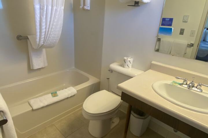 Waterway Inn