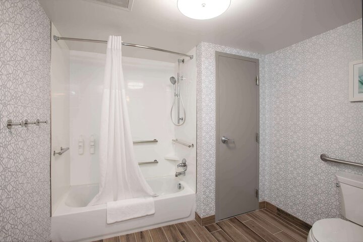 Room 60 of 72