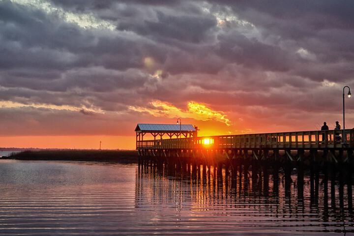 Shem Creek Inn