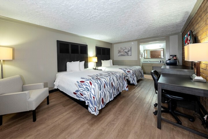Room 14 of 29