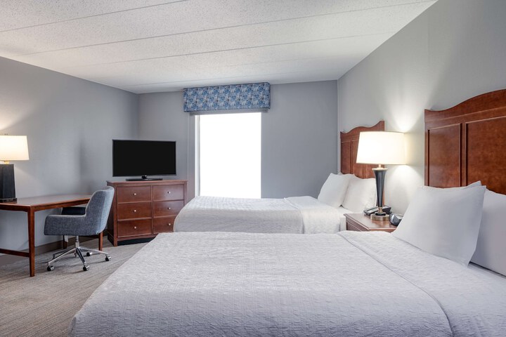 Room 46 of 68