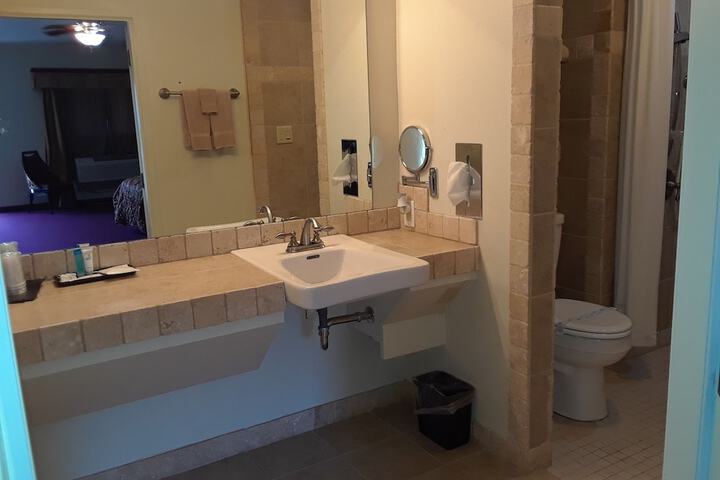 Cedar Glade Resort