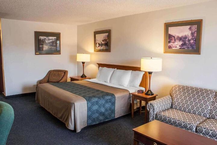 Econo Lodge Inn & Suites Hoquiam