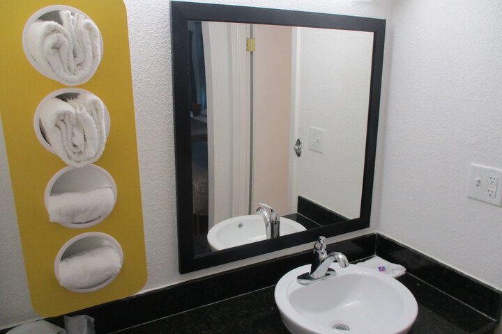 Room 36 of 37
