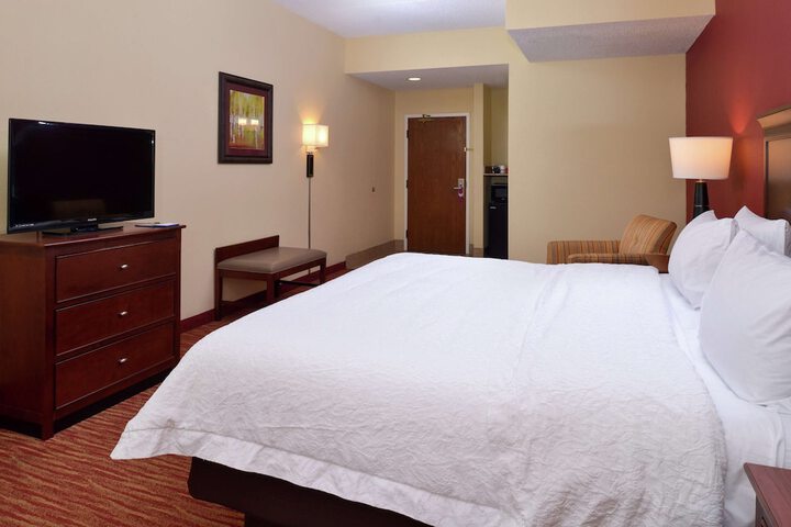 Room 15 of 49