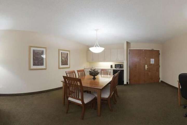 Comfort Inn & Suites Fultondale Gardendale I-65