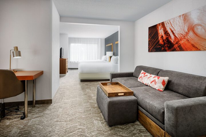 Room 15 of 31