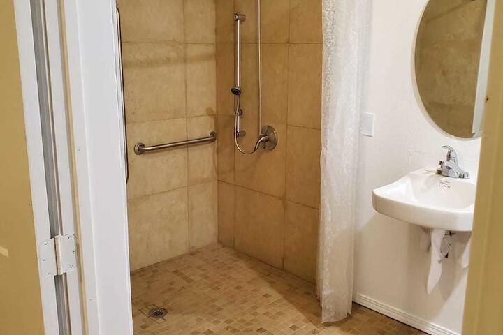 Room 12 of 12