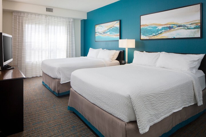 Room 21 of 43