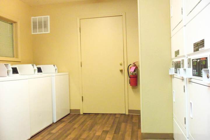 Laundry 19 of 20
