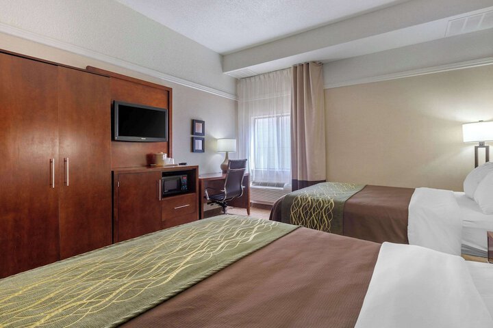 Room 26 of 47