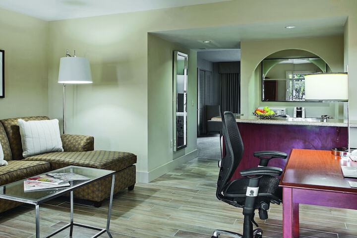 Room 26 of 51