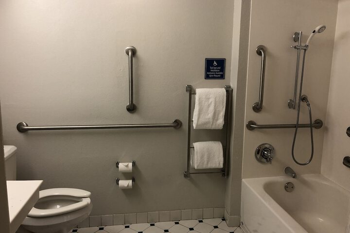 Room 44 of 59