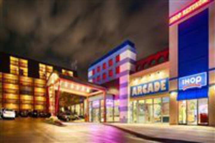 WYNDHAM GARDEN NIAGARA FALLS FALLSVIEW (