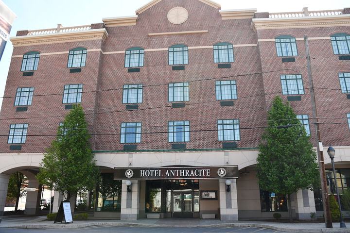 Hotel 2 of 48