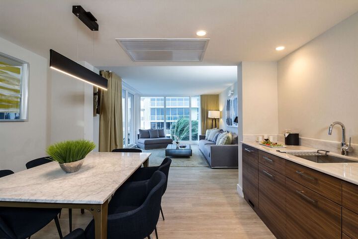 B Ocean Resort Fort Lauderdale Beach