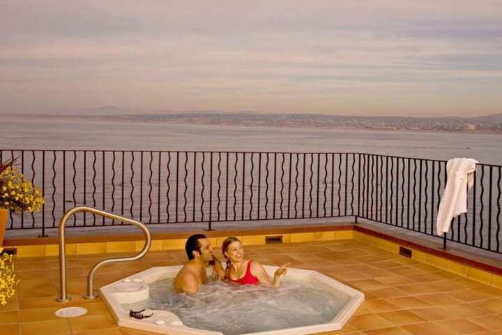 Sundeck 41 of 44