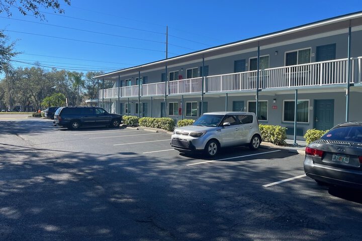Hotel 7 of 33