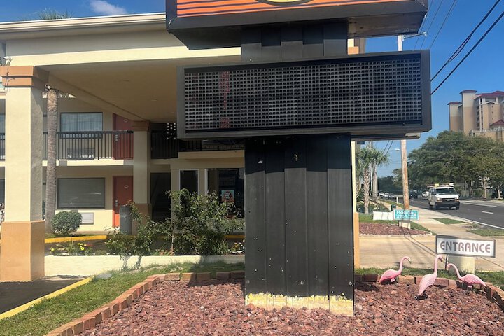 Hotel 21 of 91