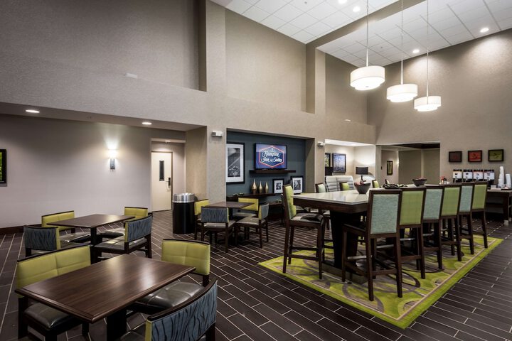 Hampton Inn & Suites Hammond