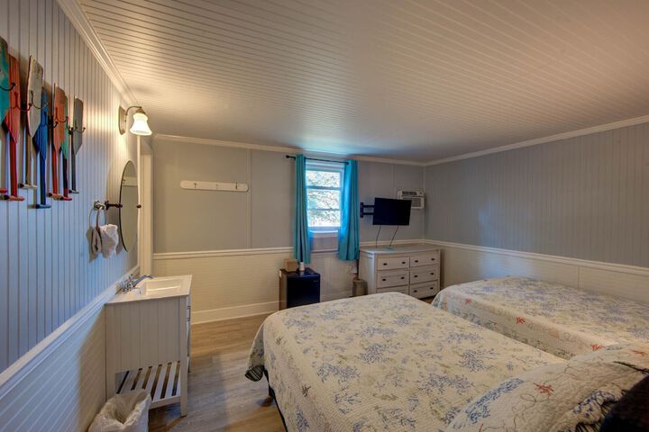 Blackbeards Lodge