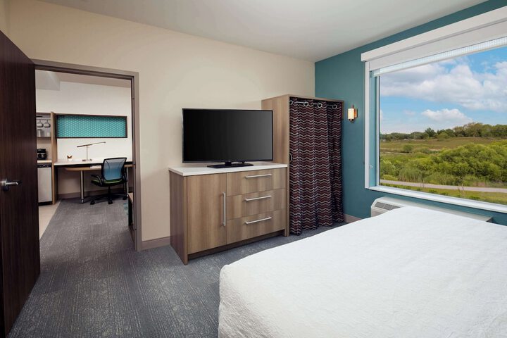 Room 46 of 65