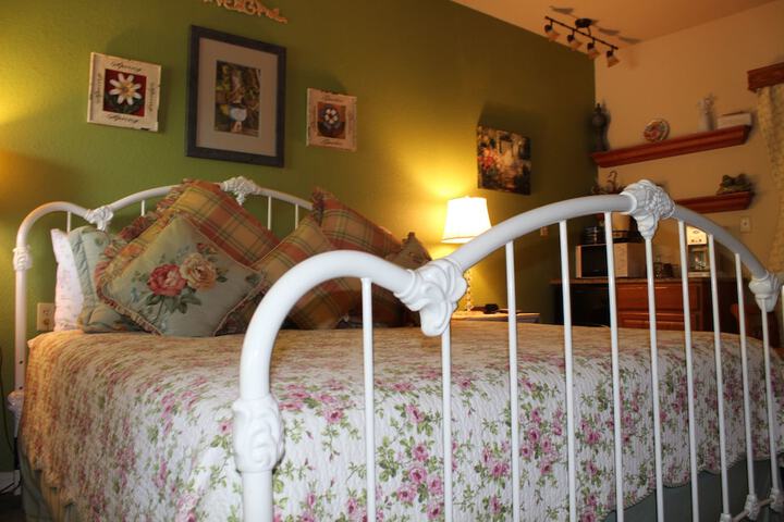 Room 155 of 289