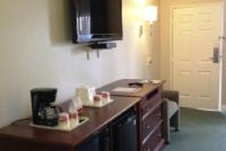 Ramada by Wyndham Oceanside