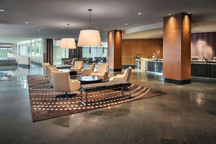 Hyatt Regency Pittsburgh International Airport