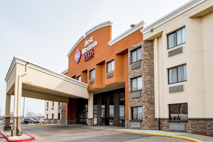 Hotel 3 of 55