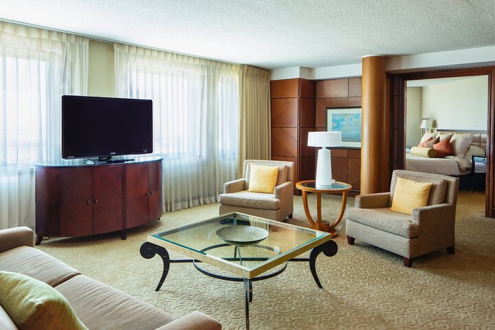 Room 8 of 32