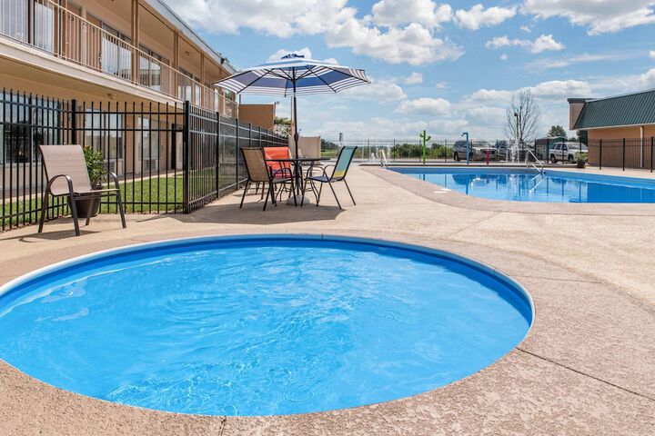 Pool 9 of 52