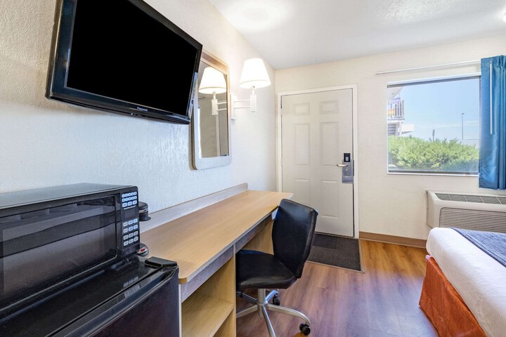 Room 22 of 52