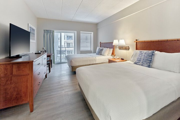 Henlopen Oceanfront Hotel