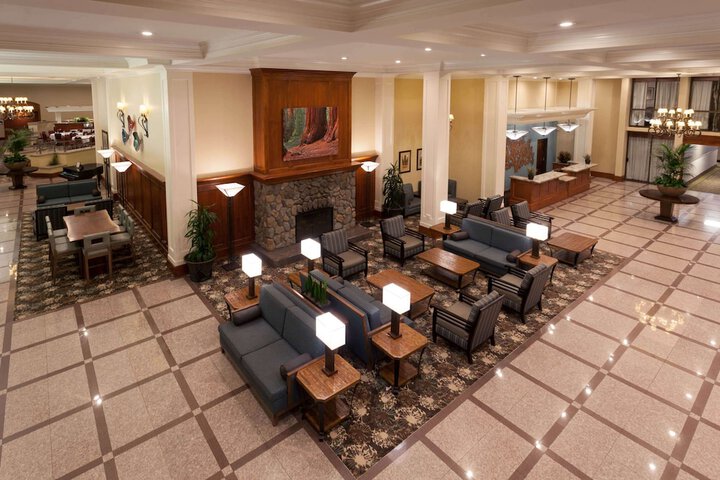 Hotel Interior 7 of 30