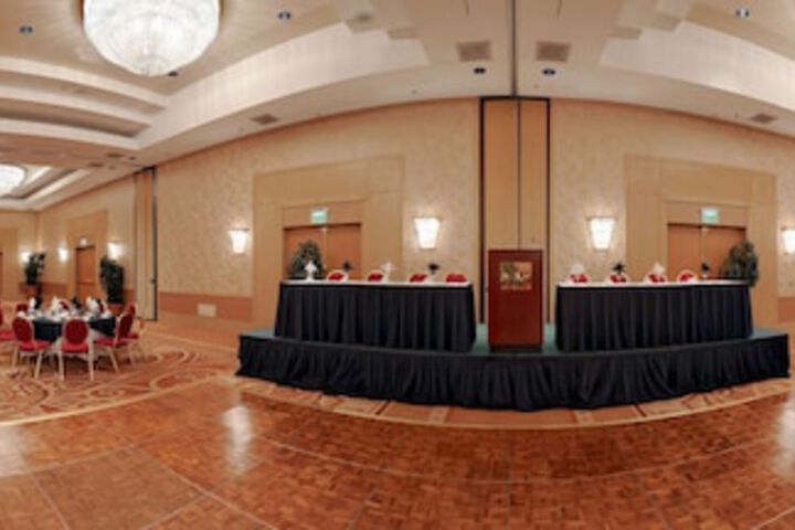 Hilton Los Angeles North / Glendale