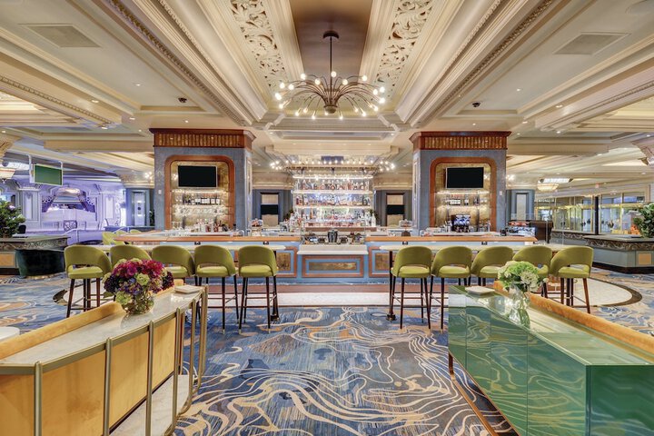 Mandalay Bay Resort & Casino