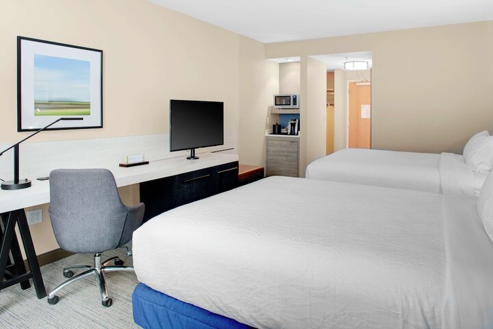 Room 18 of 46